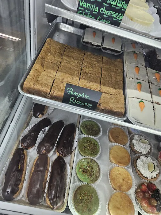 Giuliano's Bake Shop Picture 5