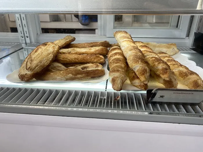 Giuliano's Bake Shop Picture 10