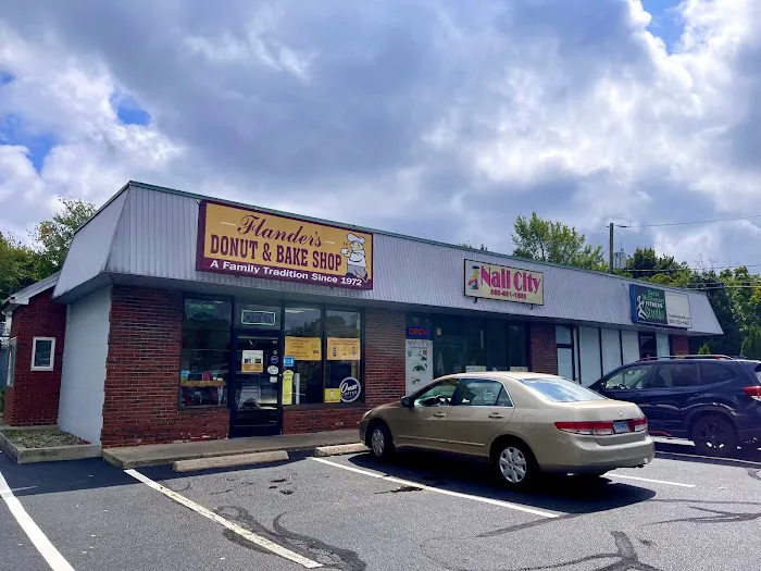 Flanders Donut & Bake Shop Picture 7