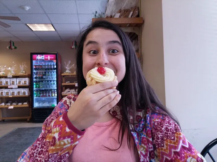 Emilio's Bakery Picture 10