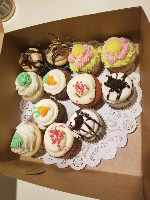 Mad Hatter Bakery Picture 2