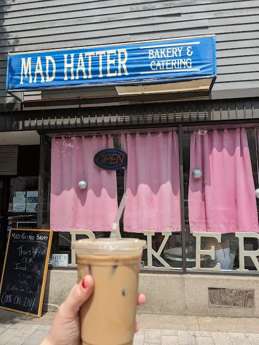 Mad Hatter Bakery Picture 5
