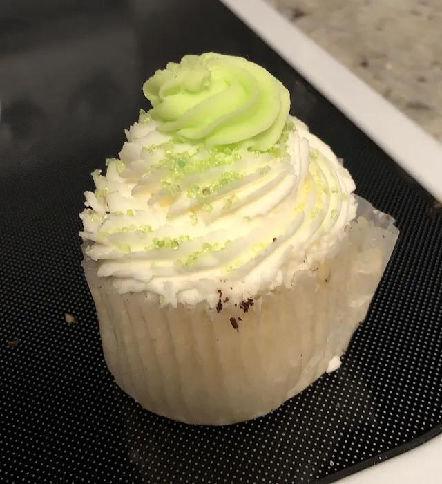 Mad Hatter Bakery Picture 9