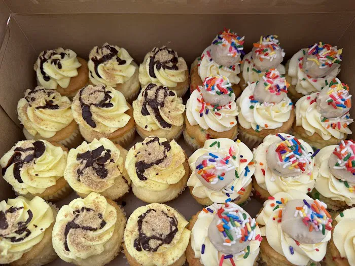 Sugar Mama's Sweets and Treats Picture 4