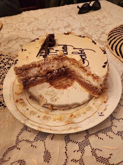 L'Anjou Patisserie Francaise Picture 7