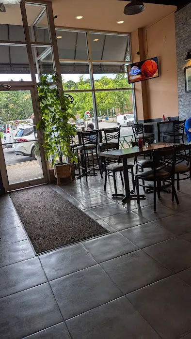 Bagel and Bean Cafe Picture 4