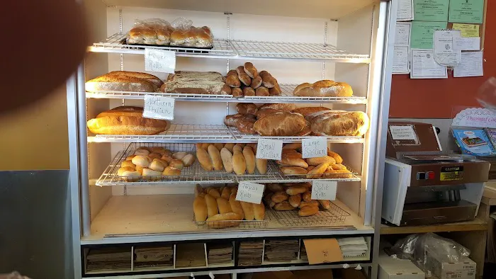 Antonio's Bakery & Charlie's Deli Picture 10
