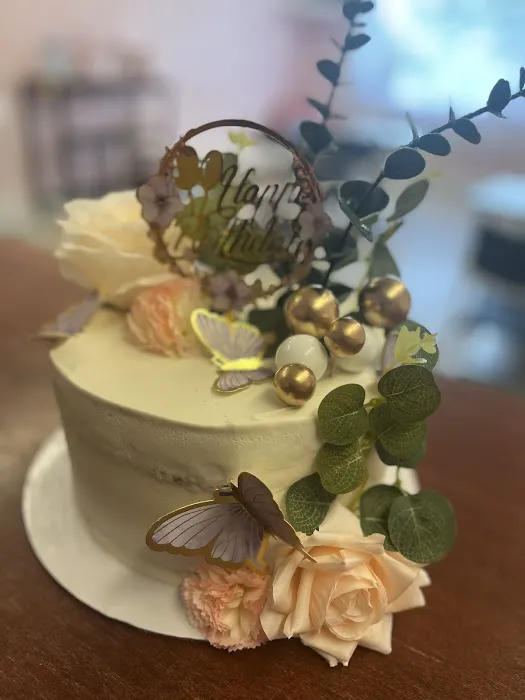 Cat’s Cakes and Cafe, LLC Picture 4