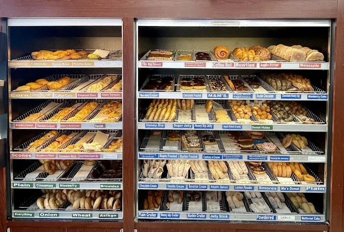Ma's Donuts and more Picture 4