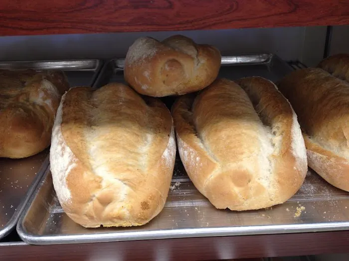 DeLuise Bakery Picture 8
