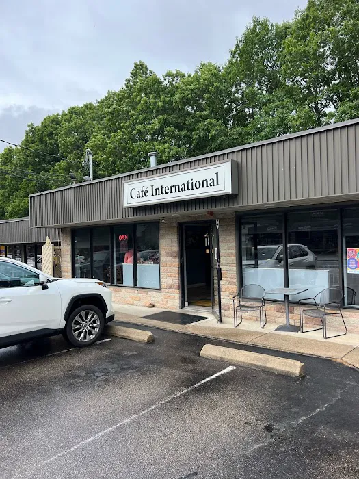 Cafe International Picture 1