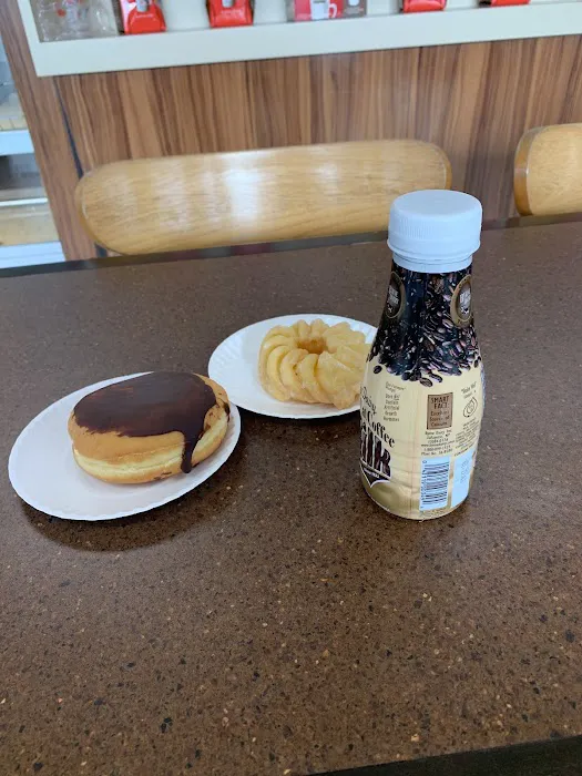 Honey Dew Donuts Picture 3