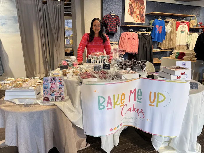 Bake Me Up Cakes LLC Picture 7