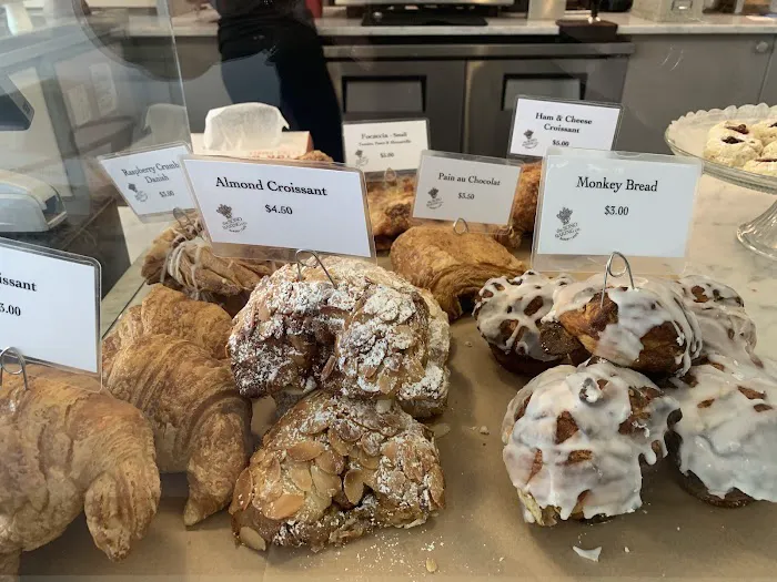 G Cafe Bakery Picture 7