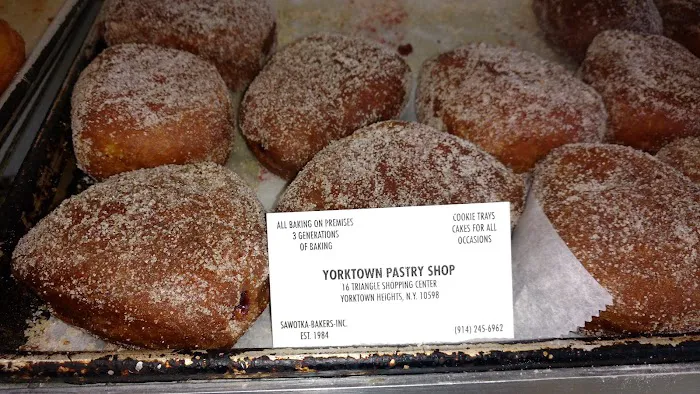 Yorktown Pastry Shop Picture 5