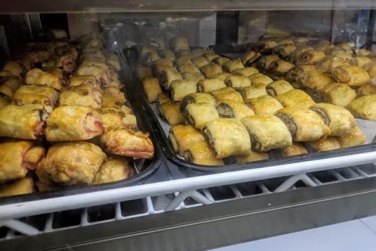 Cafe Piccolo Pastry & Bagels