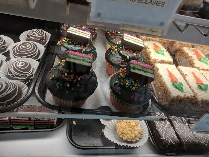 Cafe Piccolo Pastry & Bagels Picture 3