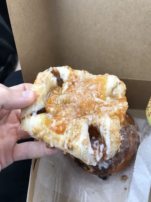 Le Favorite Bakery Picture 5