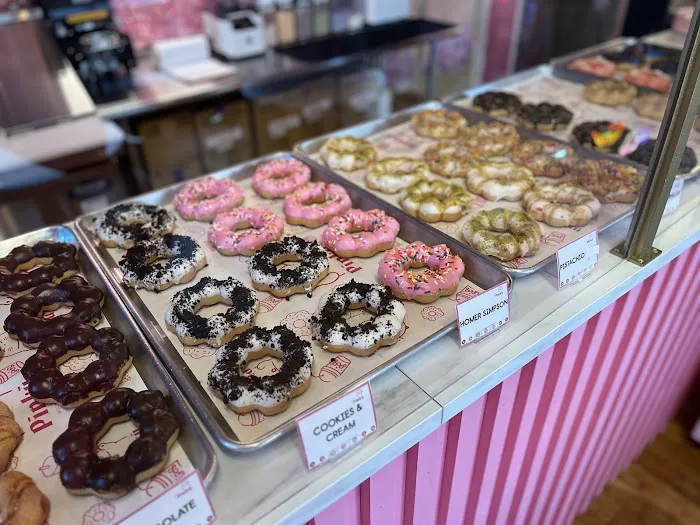 Pinku Mochi Donut Cafe Picture 1