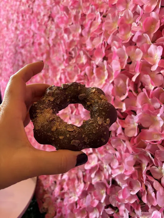 Pinku Mochi Donut Cafe Picture 4