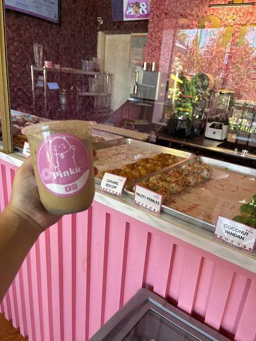 Pinku Mochi Donut Cafe Picture 7