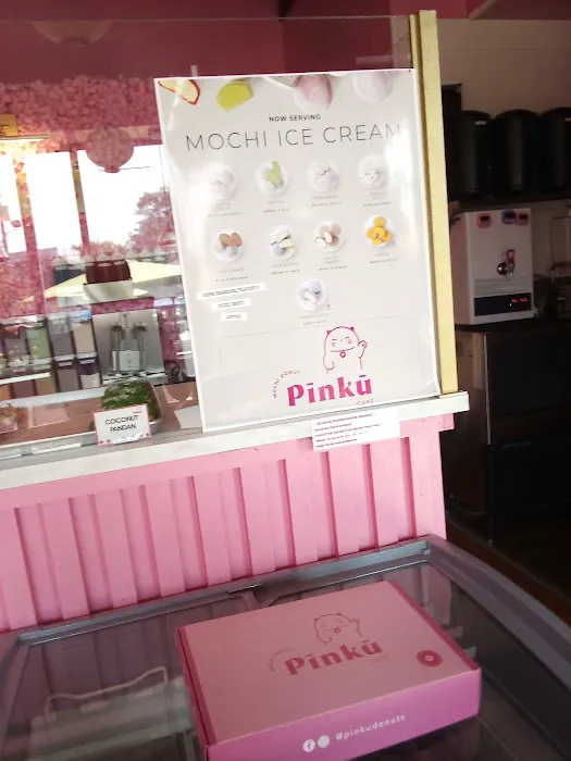 Pinku Mochi Donut Cafe Picture 10