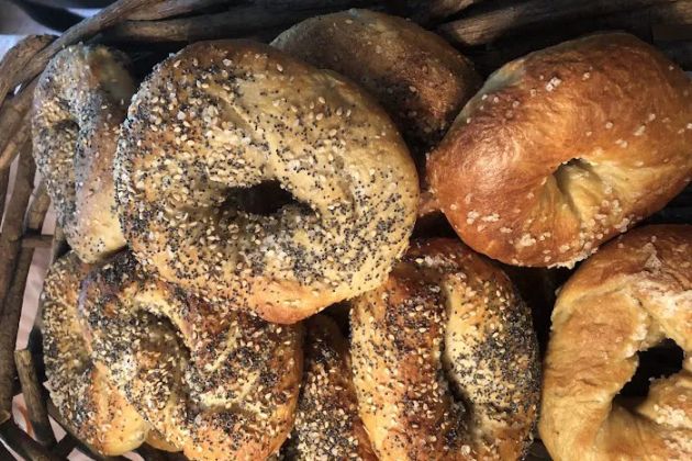 Duby's Bagels & Bakery