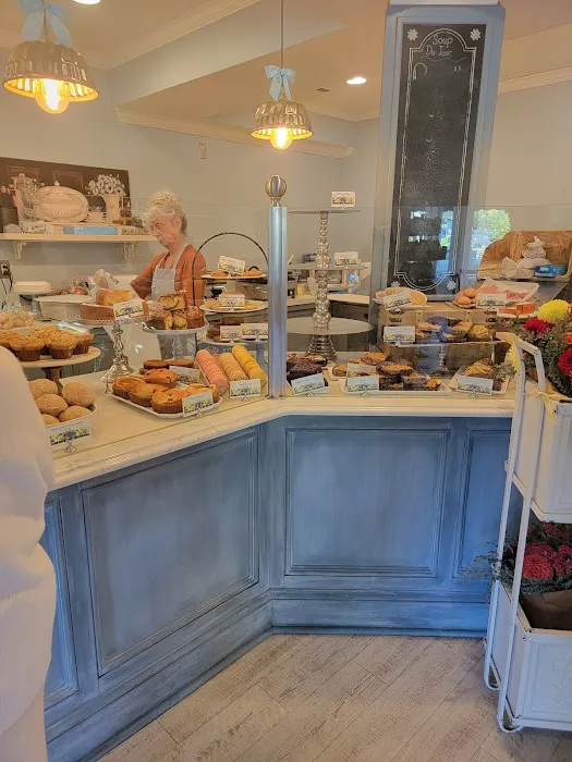 Savour Cafe & Bakery Picture 4