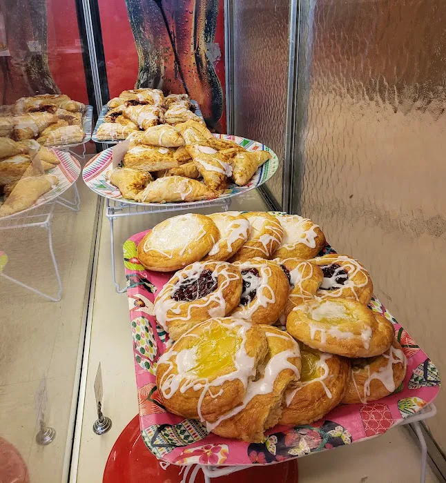 Beach Donut Shop Picture 9
