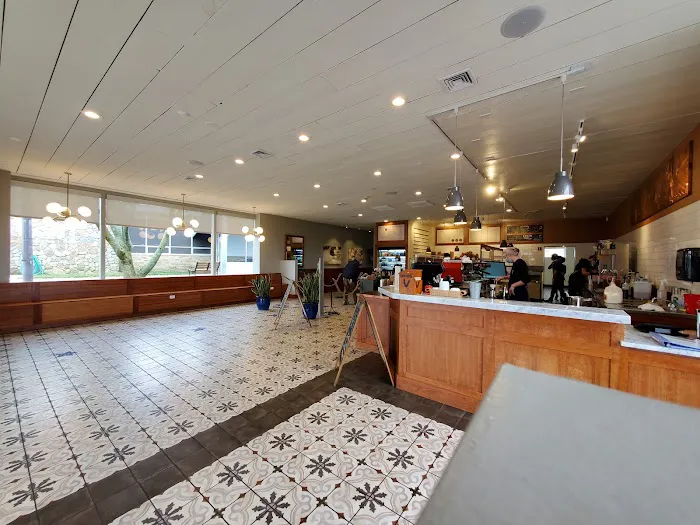 Seven Stars Bakery Picture 6