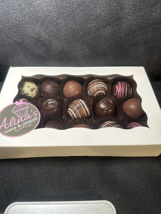 Alina's Cakes and Cookies Picture 10
