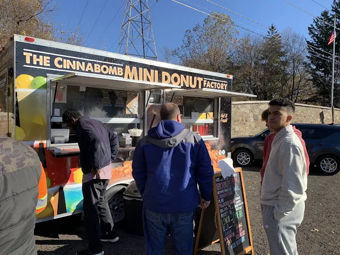 The Cinnabomb Mini-Donut Factory Picture 9