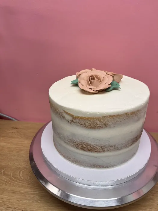 LORALS CAKES AND PASTRIES- Home Business Picture 6