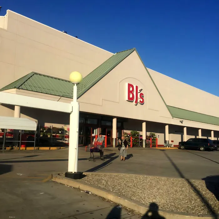 BJ's Bakery Picture 1