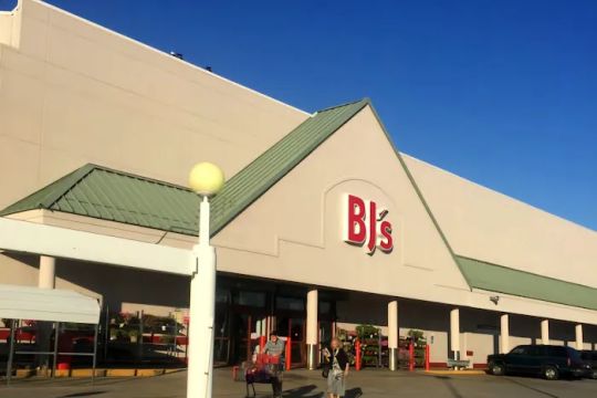 BJ's Bakery