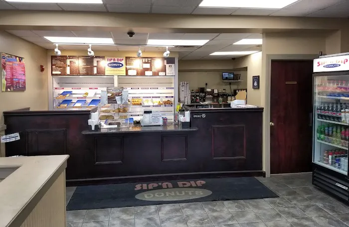 Sip N Dip Donuts Picture 3