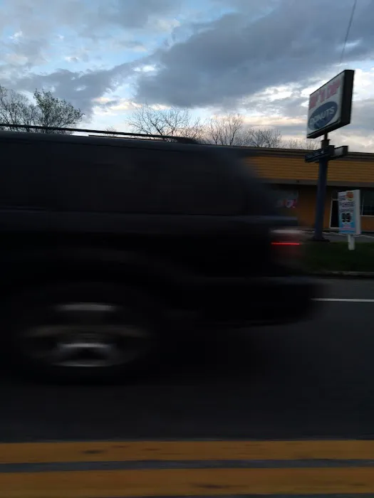 Sip N Dip Donuts Picture 7