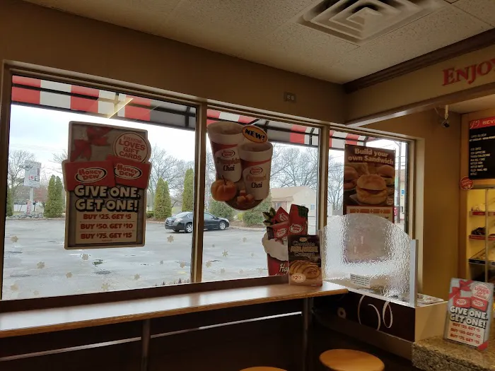 Honey Dew Donuts Picture 5