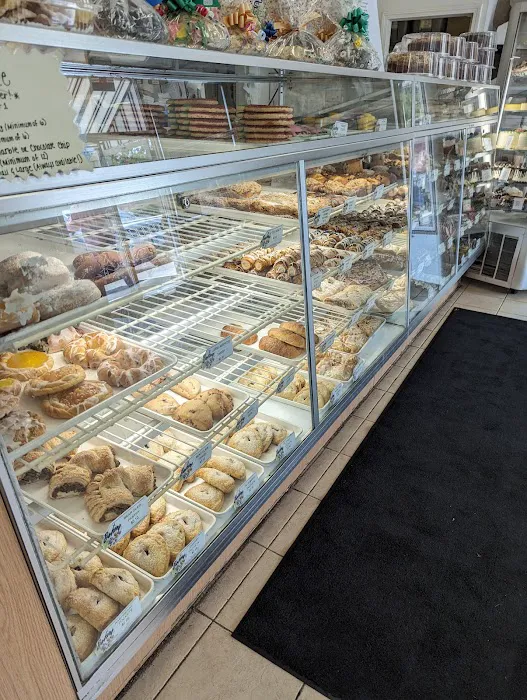 Purdy Hill Bakery & Deli LLC Picture 6