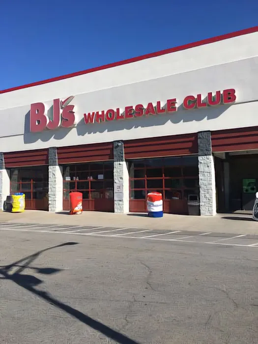 BJ's Bakery Picture 1