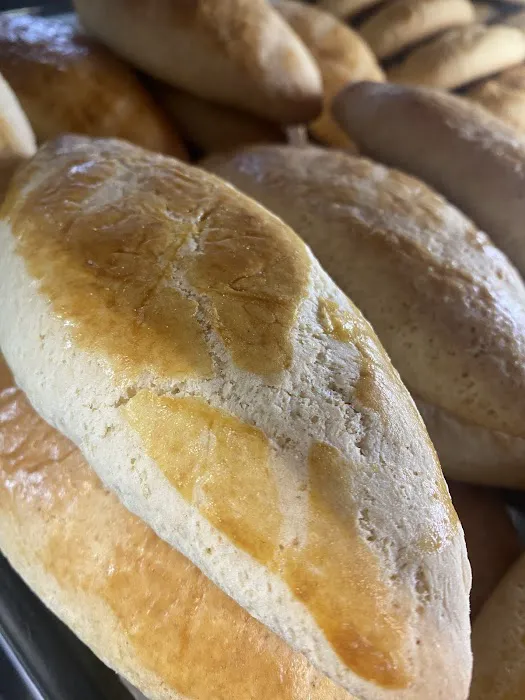 Ele-Fant Bakery Picture 5