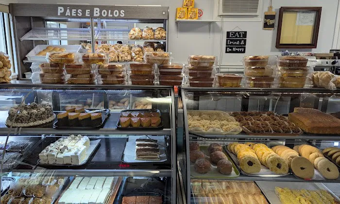 Ele-Fant Bakery Picture 1