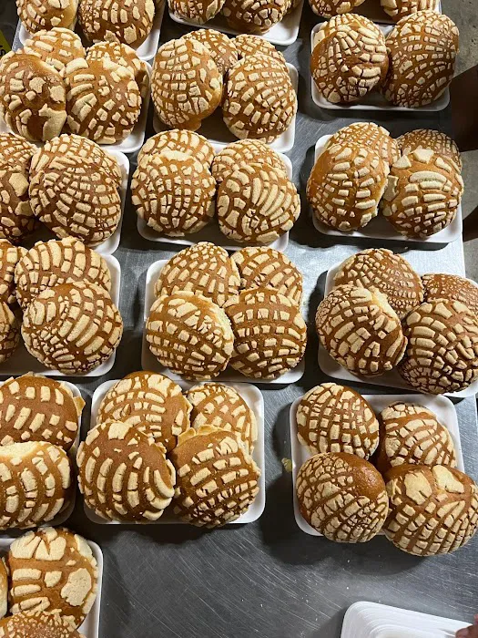 Cielito Lindo Bakery Picture 3