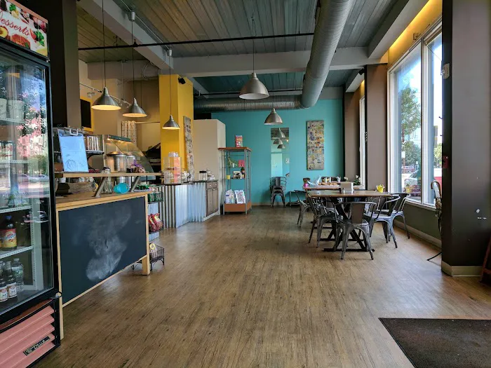 Leisha's Bakeria Picture 4