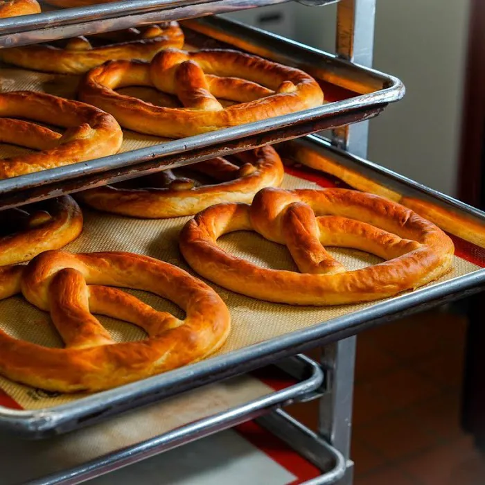 GG's Pretzels Picture 4