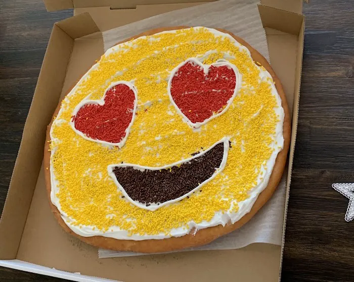 McDaffa's Donut Cakes Picture 8