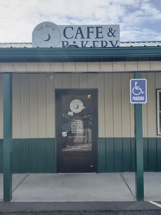 Til Dusk Cafe and Bakery Picture 4