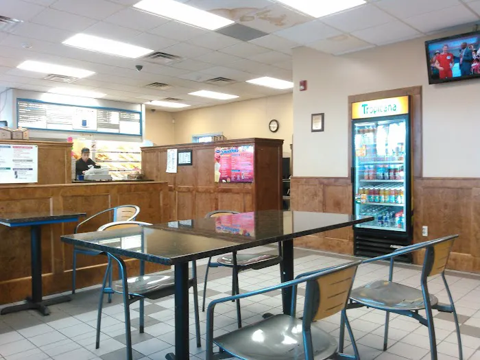Sip-N-Dip Donuts Picture 3