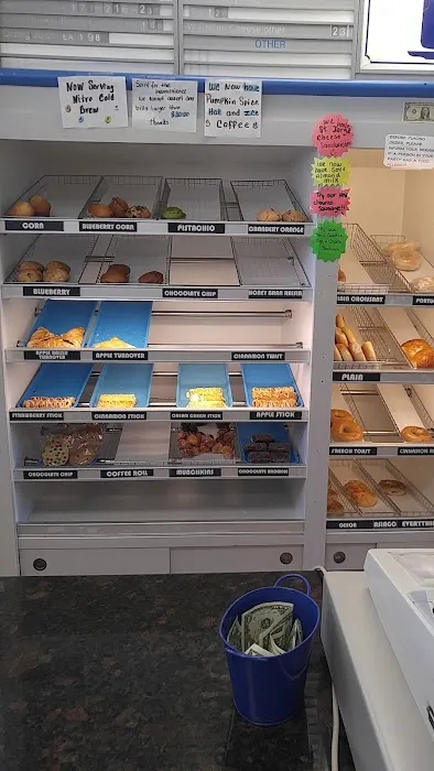 Sip-N-Dip Donuts Picture 7