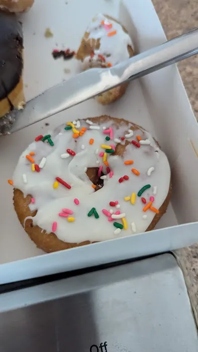 Sip-N-Dip Donuts Picture 10
